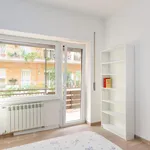 Rent 5 bedroom apartment in Rome