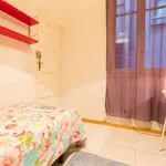 Rent a room of 125 m² in madrid