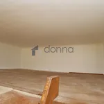 Rent 2 bedroom apartment of 46 m² in Prague