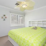 Rent 4 bedroom house in Erskine