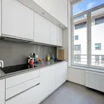 Appartement de 81 m² avec 2 chambre(s) en location à Etterbeek