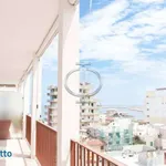 Affitto 2 camera appartamento di 89 m² in Bari