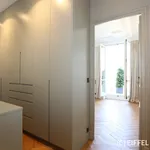 Rent 4 bedroom apartment of 232 m² in Paris 8 - Avenue Marceau