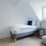 Rent 3 bedroom apartment of 65 m² in Essen