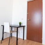 Rent 9 bedroom apartment in Lisbon