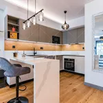 Rent 1 bedroom apartment of 52 m² in Budapest