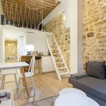 Rent 1 bedroom apartment of 250 m² in Lyon