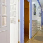 Rent 5 bedroom apartment in Lisbon