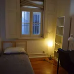 Rent a room in lisbon