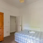 Rent 2 bedroom apartment in Wales