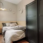 Rent 3 bedroom apartment of 74 m² in Barcelona