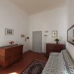 Rent 3 bedroom apartment of 65 m² in Florence