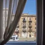 Rent 4 bedroom apartment of 48 m² in Palermo