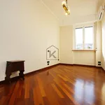 Rent 4 bedroom apartment of 145 m² in Milano