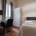 Rent a room of 113 m² in madrid