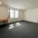 Rent 2 bedroom flat in Redditch