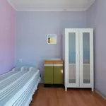 Rent 3 bedroom apartment in Madrid