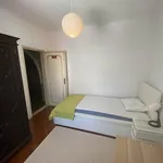 Rent 4 bedroom house in Évora