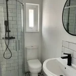 Rent 8 bedroom house in Swansea