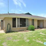 Rent 3 bedroom apartment in Rockingham