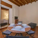 Rent 1 bedroom apartment of 40 m² in Milano