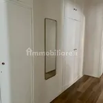 Affitto 4 camera appartamento di 123 m² in Bologna