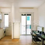 Rent 4 bedroom apartment of 100 m² in Genova