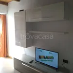 Affitto 1 camera appartamento di 25 m² in Lomagna