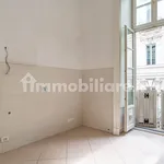 Affitto 3 camera appartamento di 125 m² in Turin