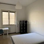 Rent 3 bedroom apartment of 80 m² in Milano