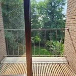 Maison de 700 m² avec 4 chambre(s) en location à Uccle