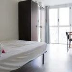 Rent a room of 150 m² in valencia