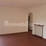 Rent 4 bedroom apartment of 170 m² in Voze