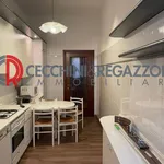 Rent 5 bedroom apartment of 147 m² in Milano