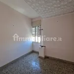 Affitto 4 camera appartamento di 117 m² in Messina