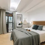 Rent 3 bedroom apartment of 80 m² in Barcelona