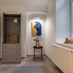 Rent 1 bedroom apartment of 51 m² in Prague