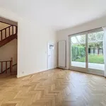 Rent 4 bedroom house of 240 m² in Uccle