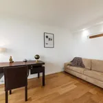 Appartement de 105 m² avec 1 chambre(s) en location à Paris