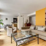 Rent 2 bedroom apartment of 807 m² in Paris