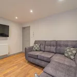 Rent 6 bedroom flat in West Midlands