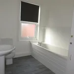 Rent 2 bedroom house in Leeds