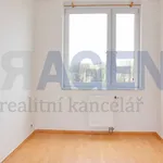 Rent 2 bedroom apartment of 58 m² in Prague