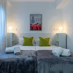 Rent 2 bedroom apartment of 62 m² in Málaga