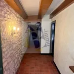 Rent 4 bedroom house of 111 m² in La Rochefoucauld