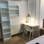 Rent 4 bedroom apartment in Madrid