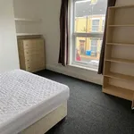 Rent 4 bedroom house in Yorkshire And The Humber