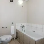 Rent 1 bedroom apartment in Johannesburg