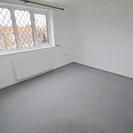 Flat to rent in Court Gardens, Snaith, Goole DN14