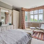 Rent 7 bedroom house in South East England